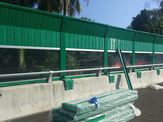 文昌城市道路声屏障